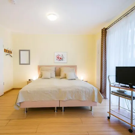 Kaiservillen - 1-raum-ferienwohnung Mit Terrasse D103 * Heringsdorf (Usedom)